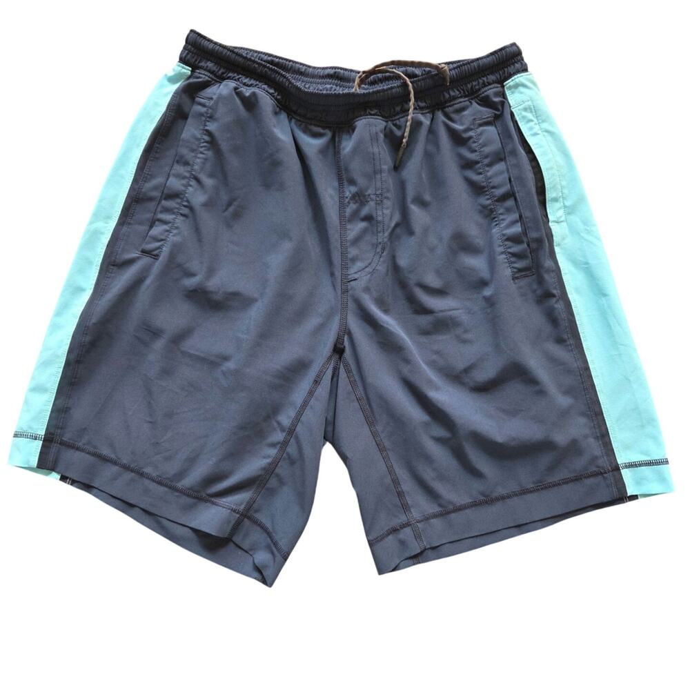 Lululemon Pacebreaker Two Tone aqua blue 9" lined shorts size large